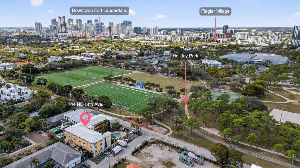 744 NE 14th Avenue 21, Fort Lauderdale, FL 33304