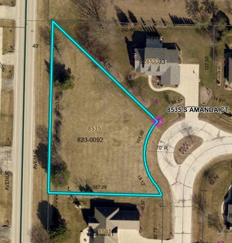 8535 S AMANDA COURT, Oak Creek, WI 53154