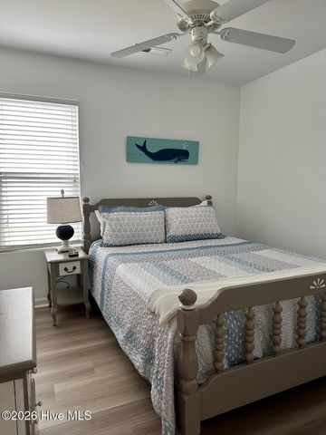 126 NW 8th Street, Oak Island, NC 28465