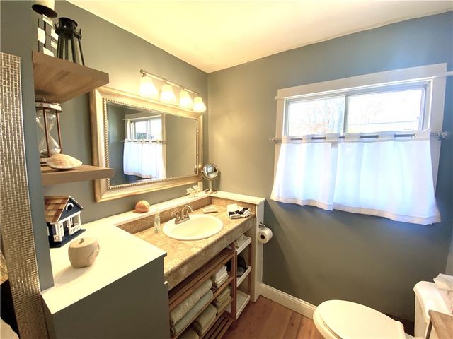 18 Broadmoor Road, South Kingstown, RI 02879