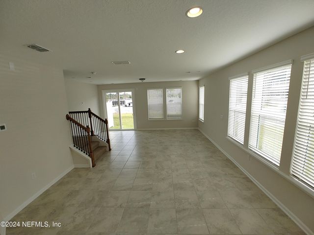 11253 MINNETTA Court, Jacksonville, FL 32256