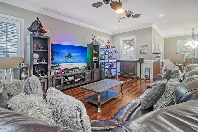 141 Wando Reach Road, Charleston, SC 29492