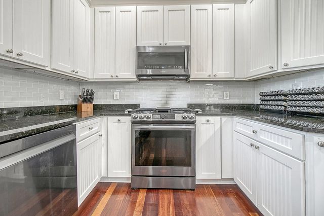141 Wando Reach Road, Charleston, SC 29492