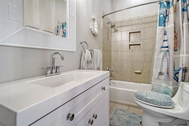 141 Wando Reach Road, Charleston, SC 29492