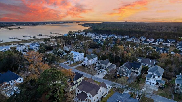 141 Wando Reach Road, Charleston, SC 29492