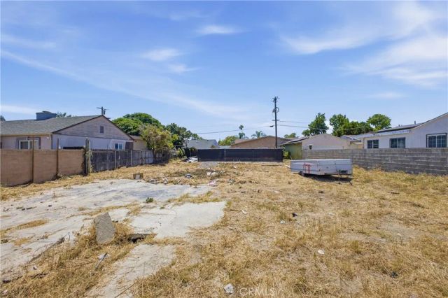 6729 Babcock, North Hollywood, CA 91606