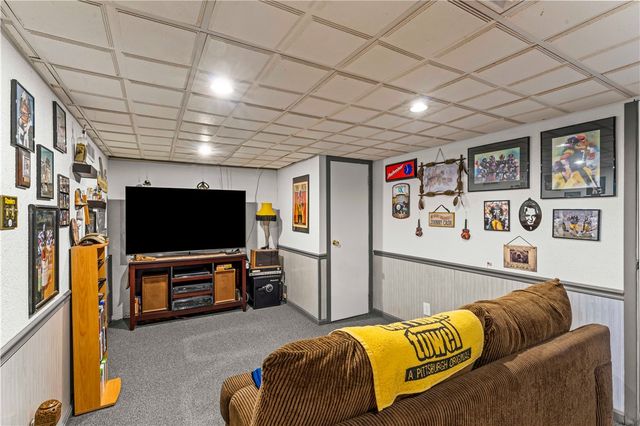 412 Center Church, Peters Twp, PA 15317