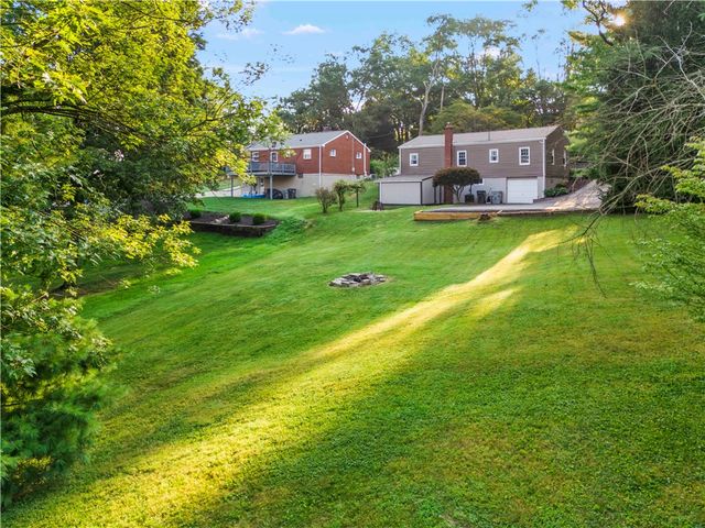 412 Center Church, Peters Twp, PA 15317