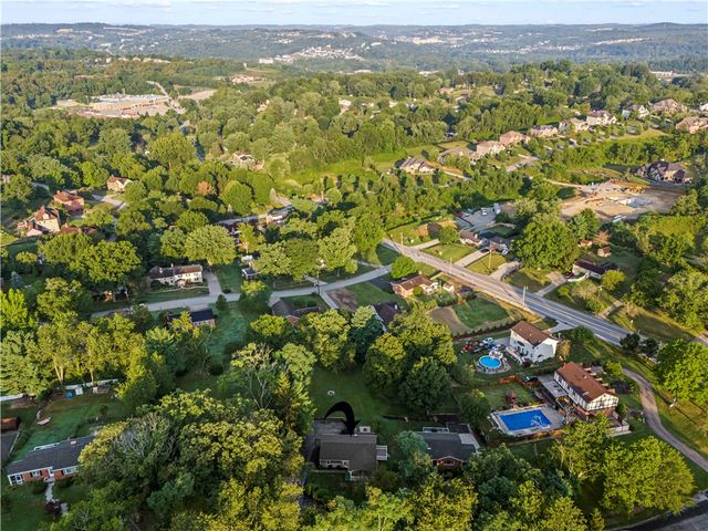 412 Center Church, Peters Twp, PA 15317