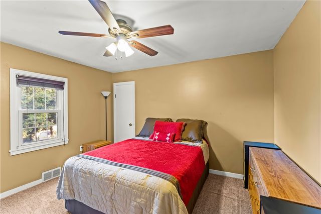 412 Center Church, Peters Twp, PA 15317