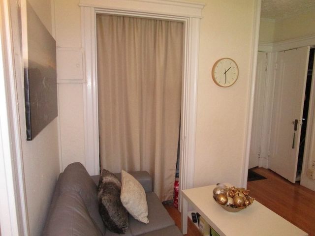 118 Riverway 8, Boston, MA 02215