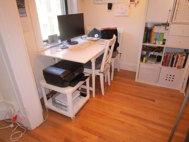 118 Riverway 8, Boston, MA 02215