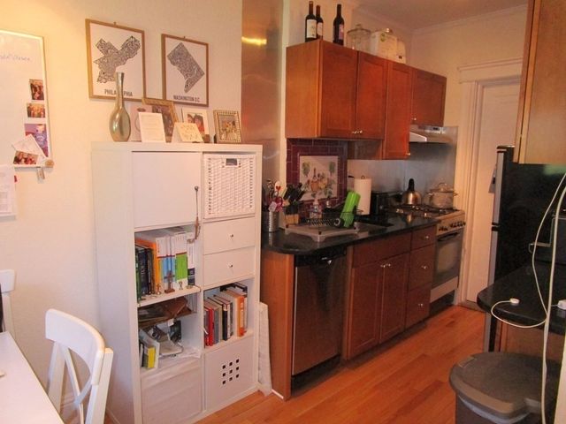 118 Riverway 8, Boston, MA 02215