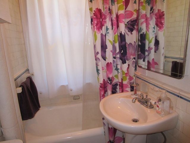 118 Riverway 8, Boston, MA 02215