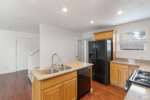 140 Wallace Ave, Vallejo, CA 94590