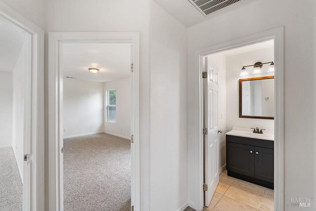 140 Wallace Ave, Vallejo, CA 94590