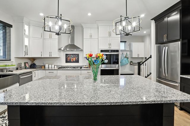 16041 Flowing Creek Way, Westfield, IN 46074