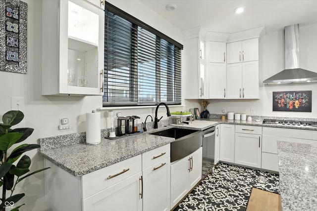 16041 Flowing Creek Way, Westfield, IN 46074