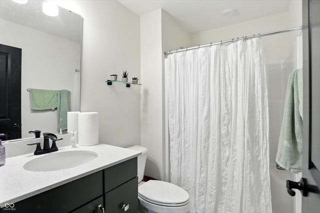 16041 Flowing Creek Way, Westfield, IN 46074