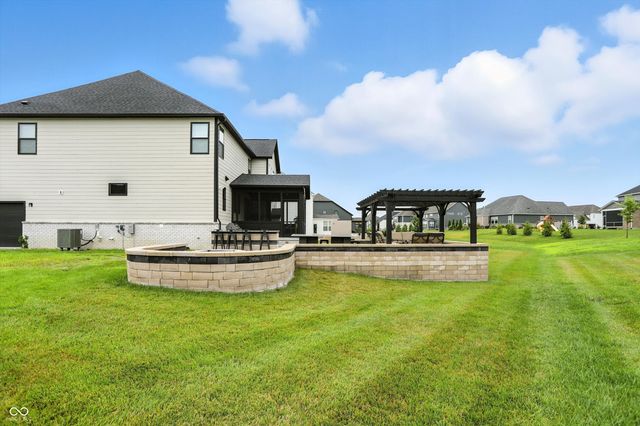 16041 Flowing Creek Way, Westfield, IN 46074