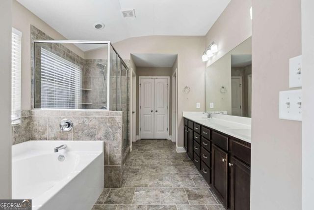 1239 Side Step Trace, Lawrenceville, GA 30045