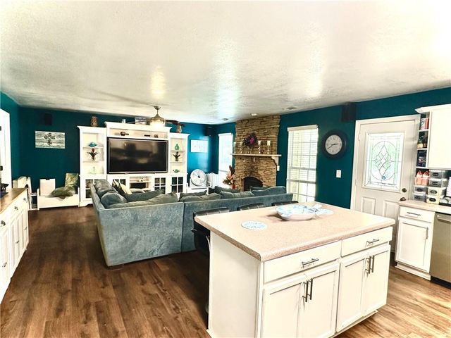 8093 Banks Mill Road, Douglasville, GA 30135