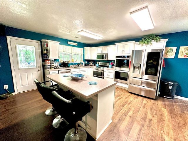 8093 Banks Mill Road, Douglasville, GA 30135