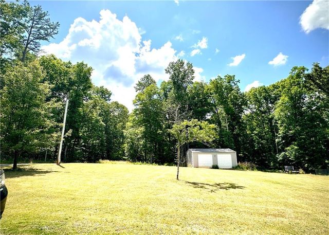 8093 Banks Mill Road, Douglasville, GA 30135