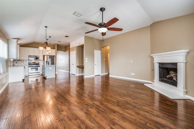 1918 Caddo Street, Little Elm, TX 75068