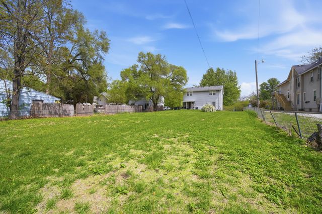 1424 & 1426 E 9th Street, Des Moines, IA 50316