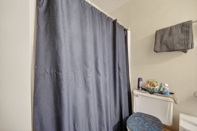 1424 & 1426 E 9th Street, Des Moines, IA 50316
