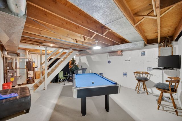 1424 & 1426 E 9th Street, Des Moines, IA 50316
