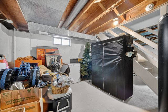 1424 & 1426 E 9th Street, Des Moines, IA 50316