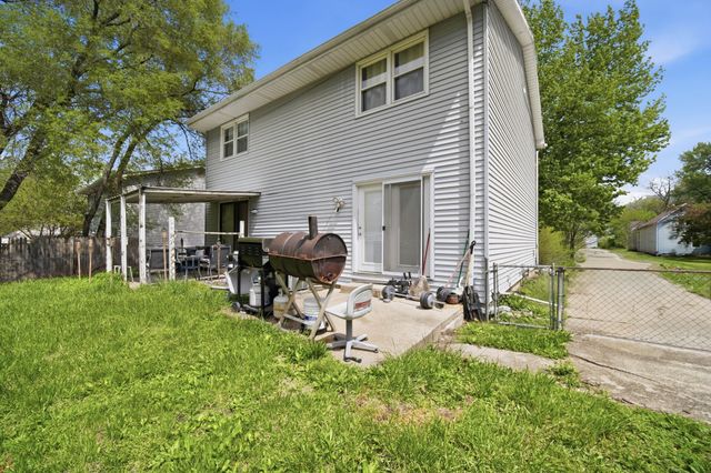 1424 & 1426 E 9th Street, Des Moines, IA 50316