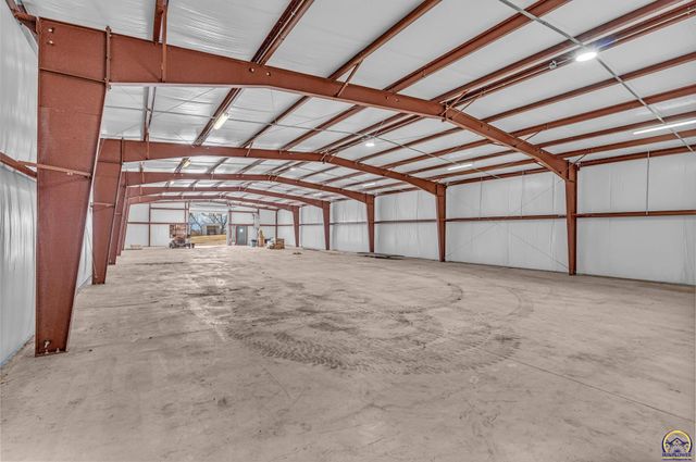 2520 NE Kaw Valley School RD 2660 NE Kaw Valley Schoo, Topeka, KS 66617
