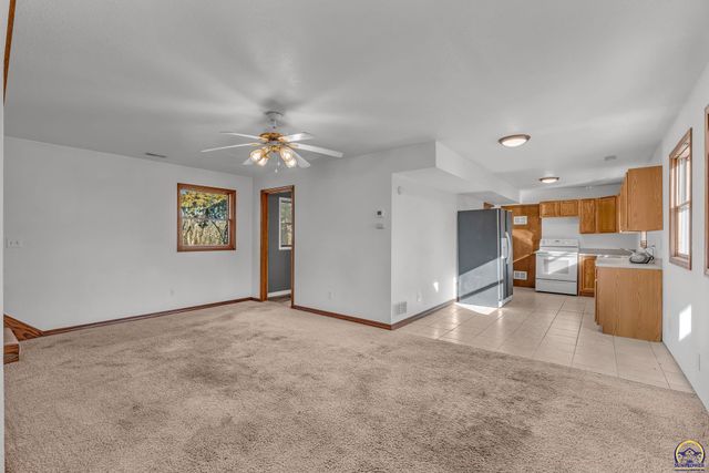 2520 NE Kaw Valley School RD 2660 NE Kaw Valley Schoo, Topeka, KS 66617