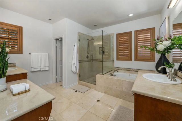 95 Canopy, Irvine, CA 92603