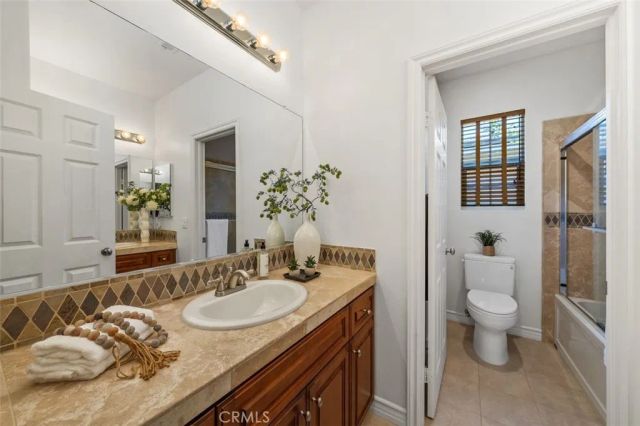 95 Canopy, Irvine, CA 92603