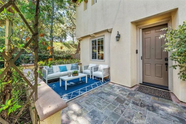 95 Canopy, Irvine, CA 92603