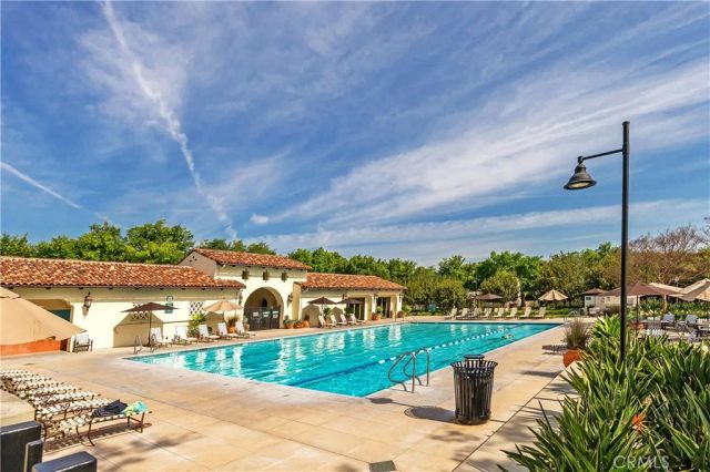 95 Canopy, Irvine, CA 92603