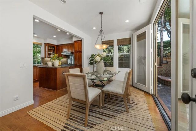 95 Canopy, Irvine, CA 92603