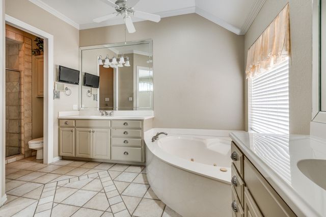 1008 Gabriel Lane, Fort Worth, TX 76116