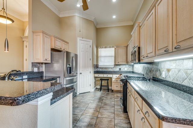 1008 Gabriel Lane, Fort Worth, TX 76116