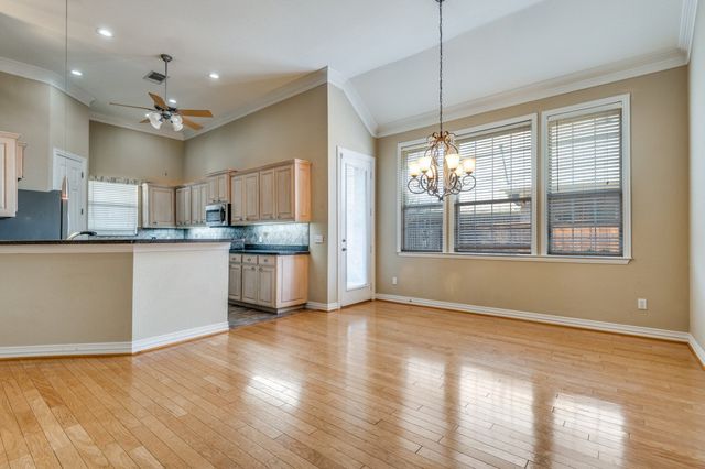 1008 Gabriel Lane, Fort Worth, TX 76116