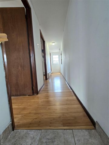 551B Vincent Avenue, Bronx, NY 10465