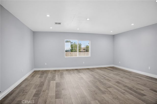 512 N Lazard, San Fernando, CA 91340