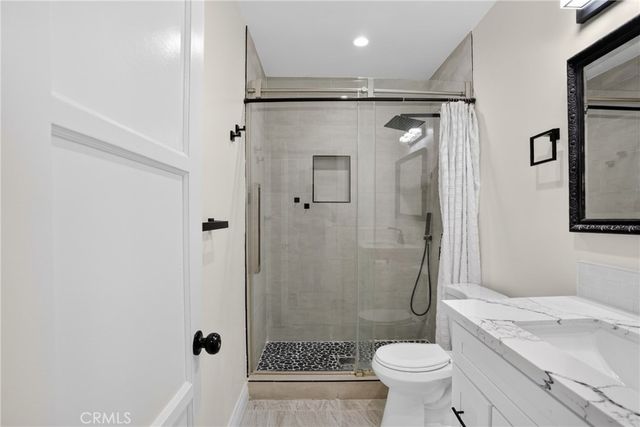 512 N Lazard, San Fernando, CA 91340