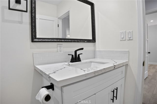 512 N Lazard, San Fernando, CA 91340