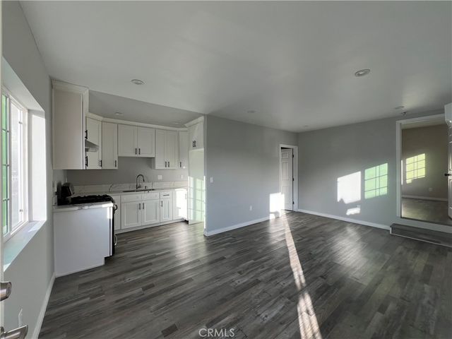 512 N Lazard, San Fernando, CA 91340