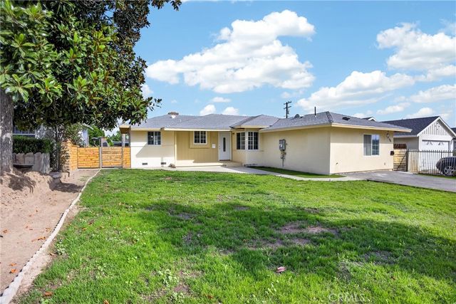 512 N Lazard, San Fernando, CA 91340